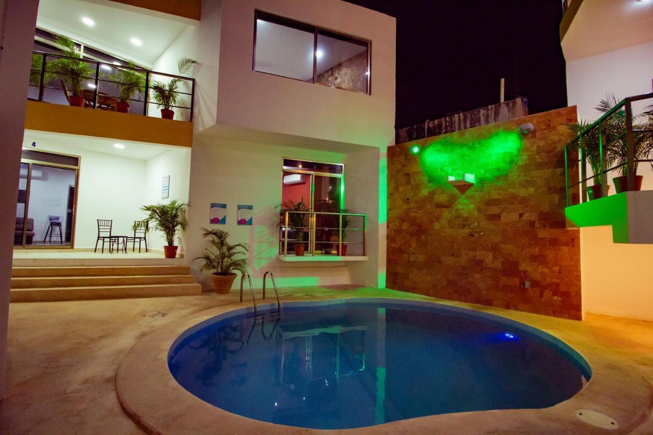 Sunset Isla Mujeres Aparthotel Exterior foto